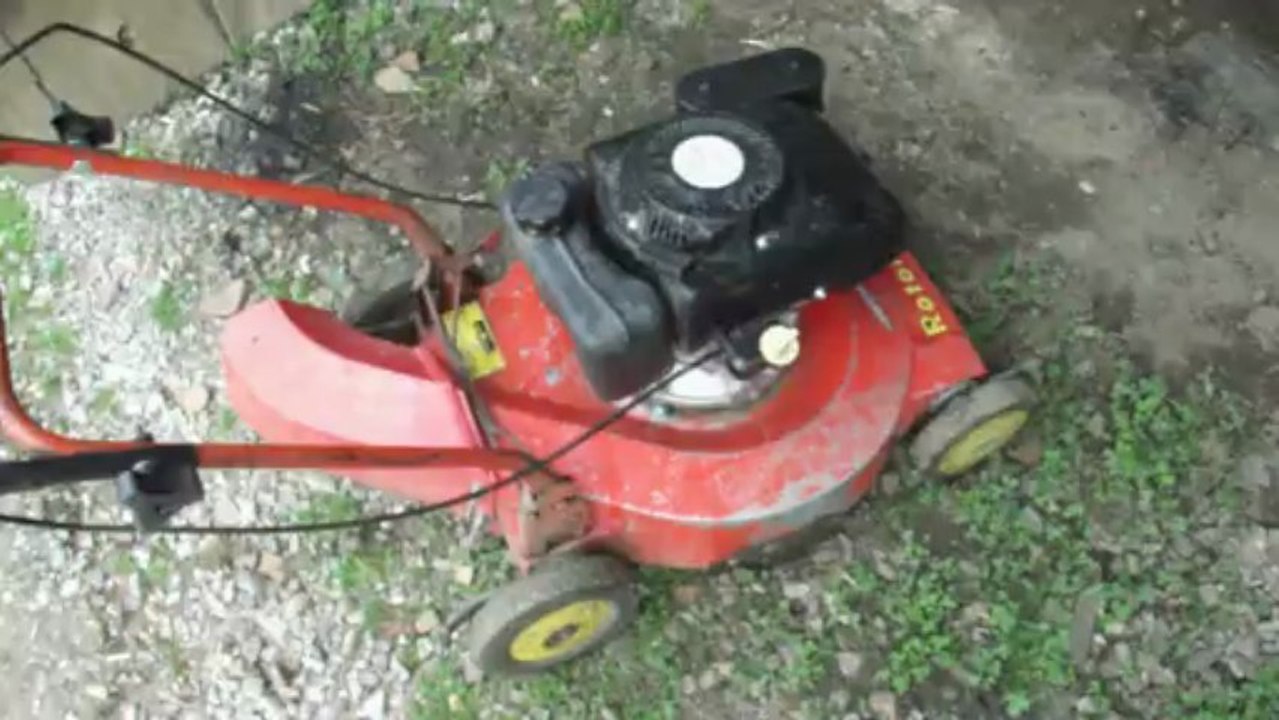 bitza tondeuse chassis Wolf alu et moteur Honda 123cc