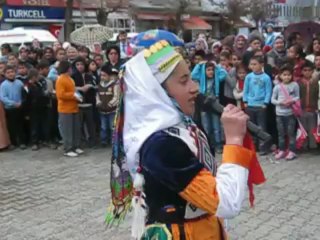 Kağızmanlı Nurcan Yıldız Ayrıldım Gülermiyim