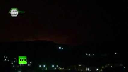 newsontime.gr - Dramatic video_ Israeli missile strike hits Damascus