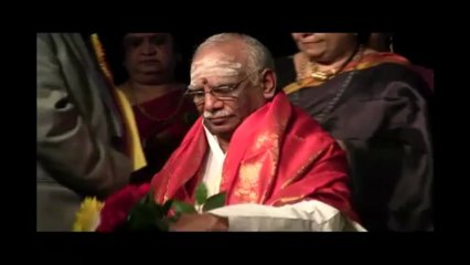 SRI ANNAMACHARYA PROJECT OF N.A. SAPNA CONFERS "SRIKALA PURNA" TITLE ON MALLADI SURI BABU