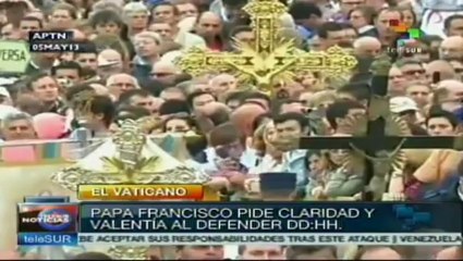 Papa Francisco pide por los derechos humanos