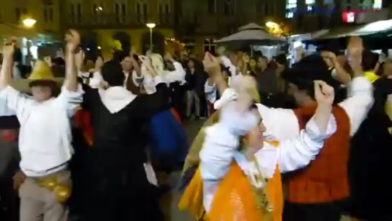 Ritinha: Grupo Folclórioc de Nine - Feira das trocas - Famalicão 2013