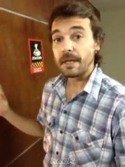 Pedro en la previa a la función de Viaje de Locura en San Juan keek Silvina - 05 de Mayo