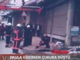 Okula giderken çukura düştü