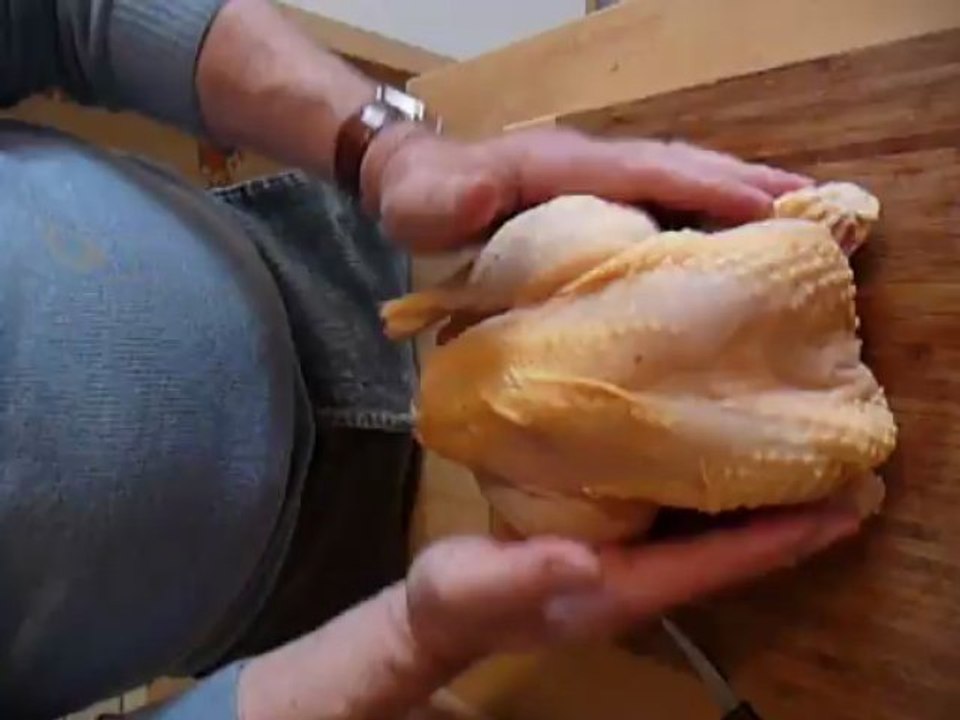 Ficeler un poulet