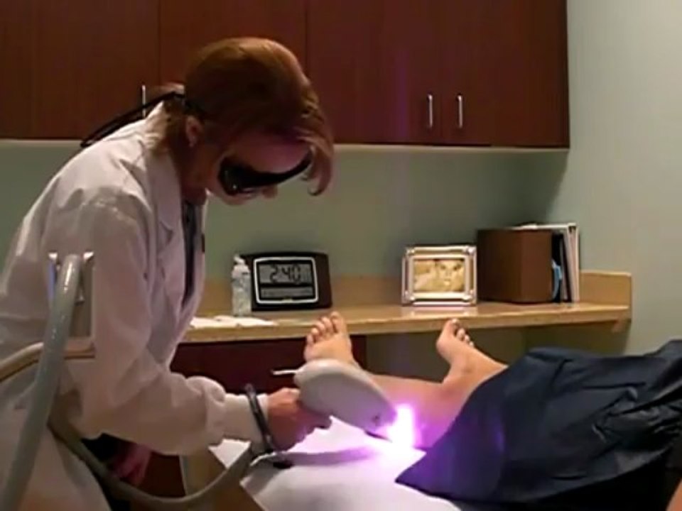 Hair Removal Laser, Dr. Manjoney Shows Us the Soprano XLi fr