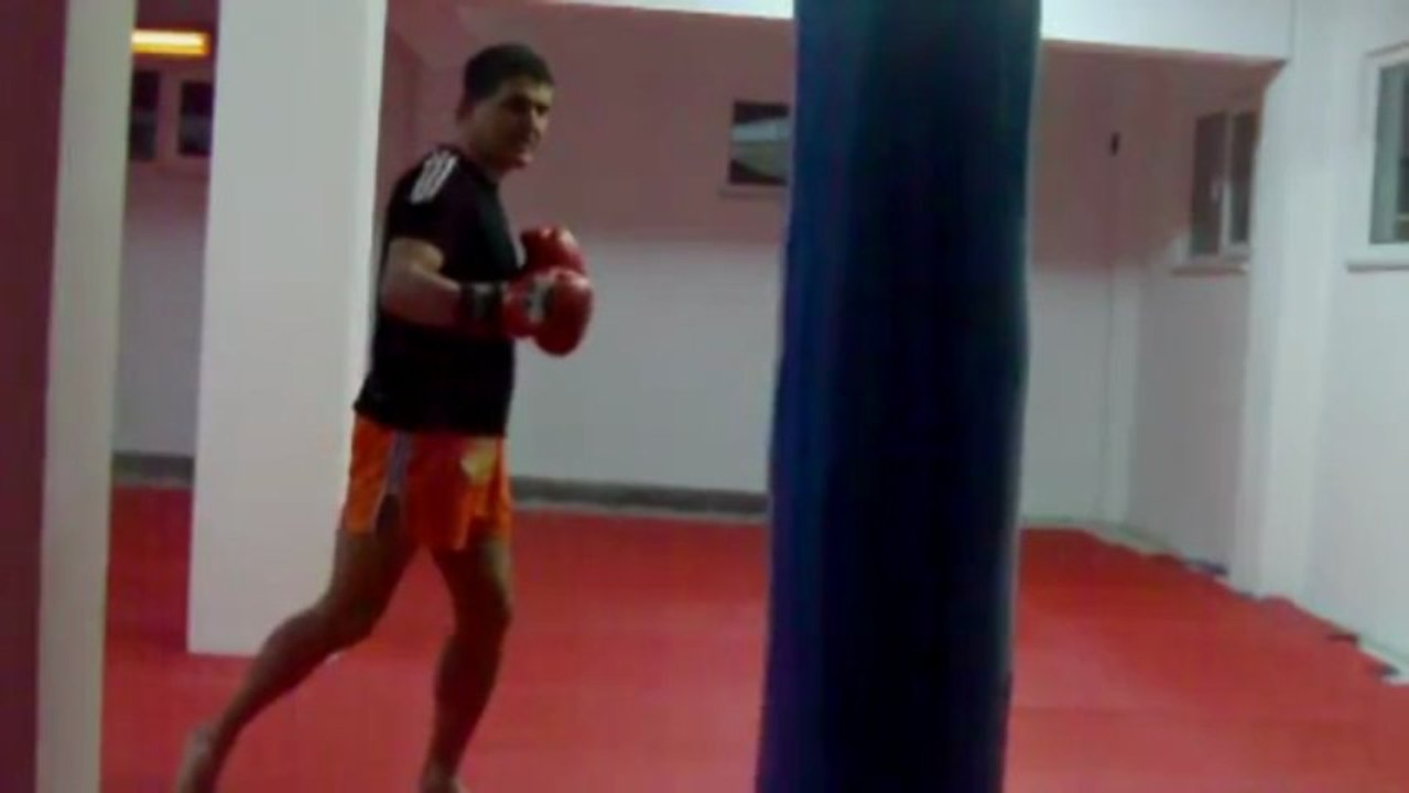 kick boks özel ders Tel: 0541 315 32 48