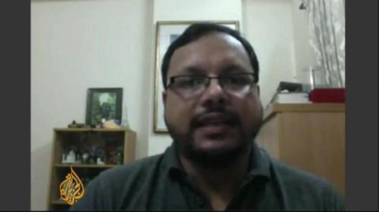 Bangladesh political parties 'exploit tensions'