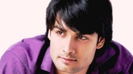 Vivian Dsena's (R.K) First Crush Was His Chemistry Teacher - Check Out
