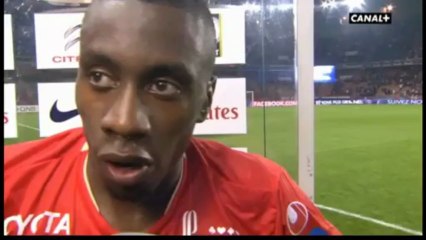 Leonardo bouscule l'arbitre de PSG - Valenciennes 05_05_2013