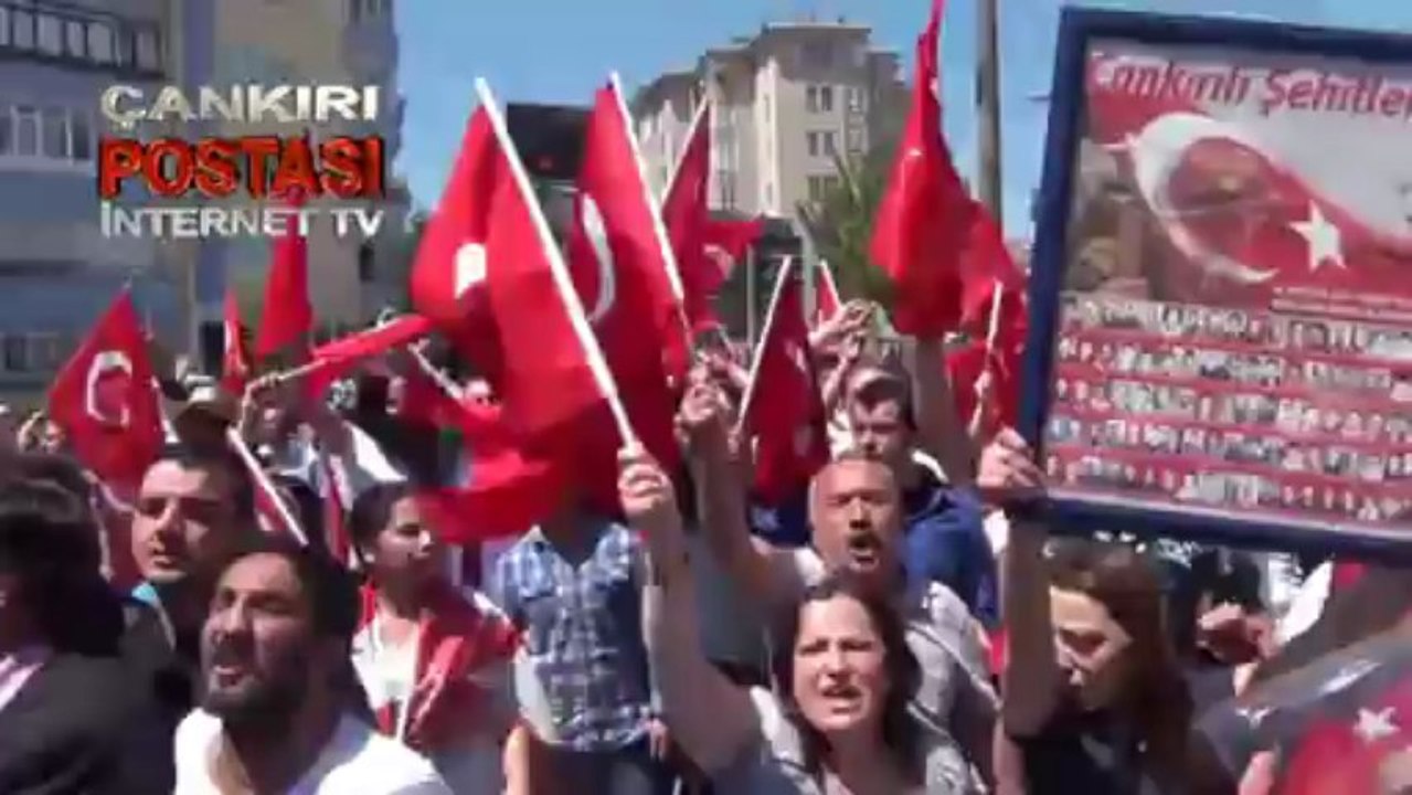 Çankırı da Akillere Kamyonlu Barikat!