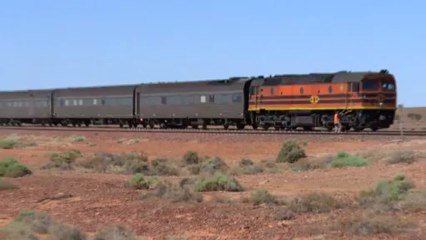 Australie- En direction de l"outback: Entre paysage et train...