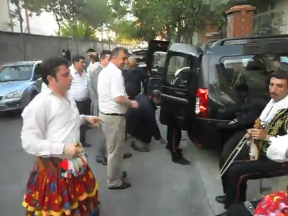 Azdavaylı Ali Bal'ın Kızının Kına Eylencesi Şükran&İbrahim Kemaneci Ekrem Ve Ekibiyle (3)