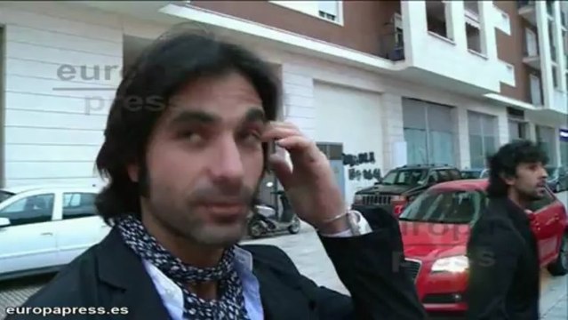 Javier Conde desmiente la ruptura con Estrella Morente