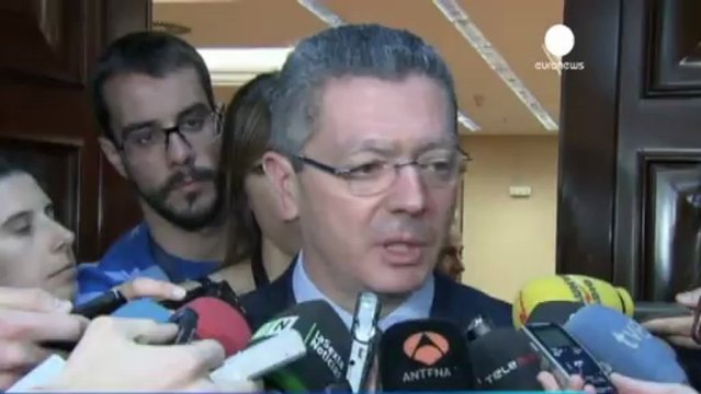 Charges against daughter of Spanish king are suspended