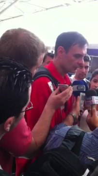 Δηλώσεις Μπαρτζώκα πριν την αναχώρηση του Ολυμπιακού για Λονδίνο (3)