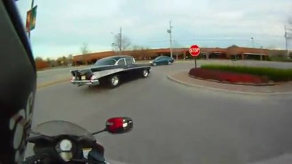 57 Chevy Bel Air vs Moto
