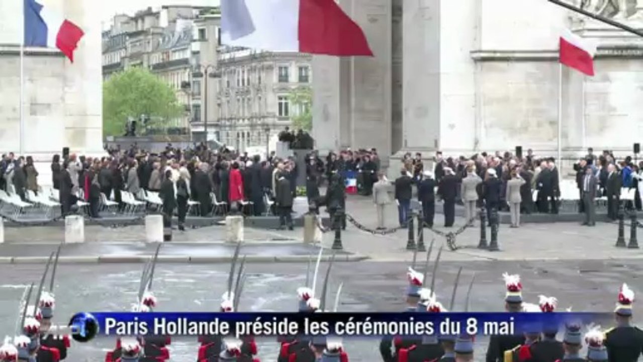 François Hollande préside les cérémonies du 8 mai
