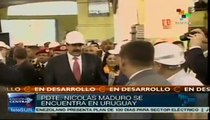 Emotivo encuentro entre Maduro y trabajadores uruguayos