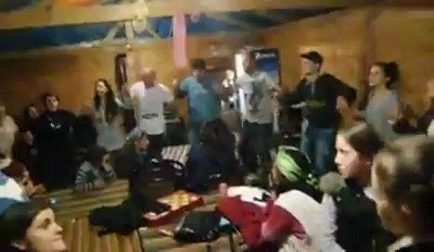 KAVRUN...PUBLİK KAFEDE HORON kavrun.tr.gg