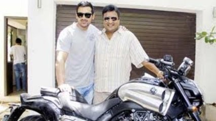 John Abraham Gifts Yamaha VMAX To Sanjay Gupta