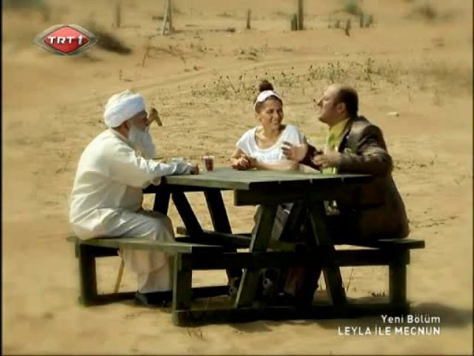 Leyla ile Mecnun - Unutma! Gerçek Aşık Su Üzerinde Bile Yürüyebilir...