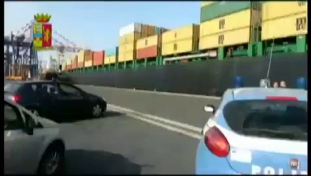 Gioia Tauro (RC) - Droga, sequestro cocaina in porto (08.05.13)