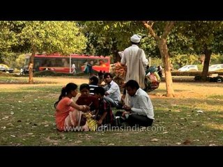 Family picnic at India Gate, Delhi