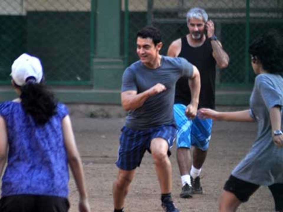 Aamir Khans Day Out With Baby Azad And Daughter Ira