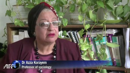 Egyptians polarised ahead of Mubarak's retrial