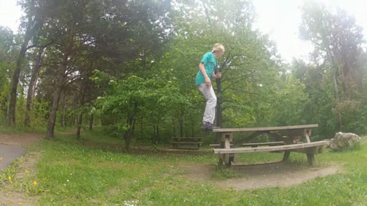 ADILEG / Endroit, Envers et Clone / Freerunning Mai 2013