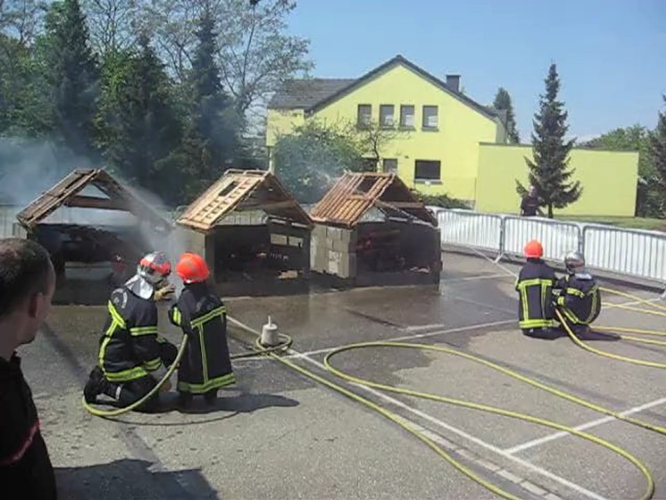 Matteo et Nathan pompiers