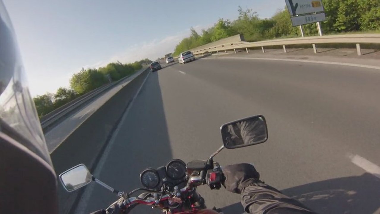 balade en moto sortie de SAINT-MALO