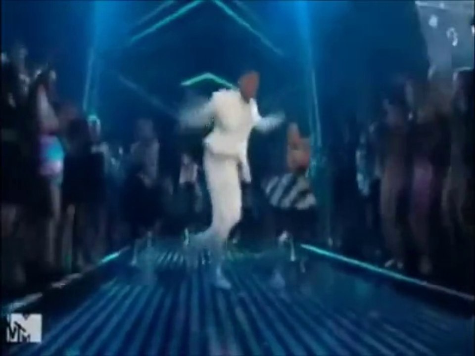 Chris Brown Yeah 3x & Beautiful People ♥ZY♥