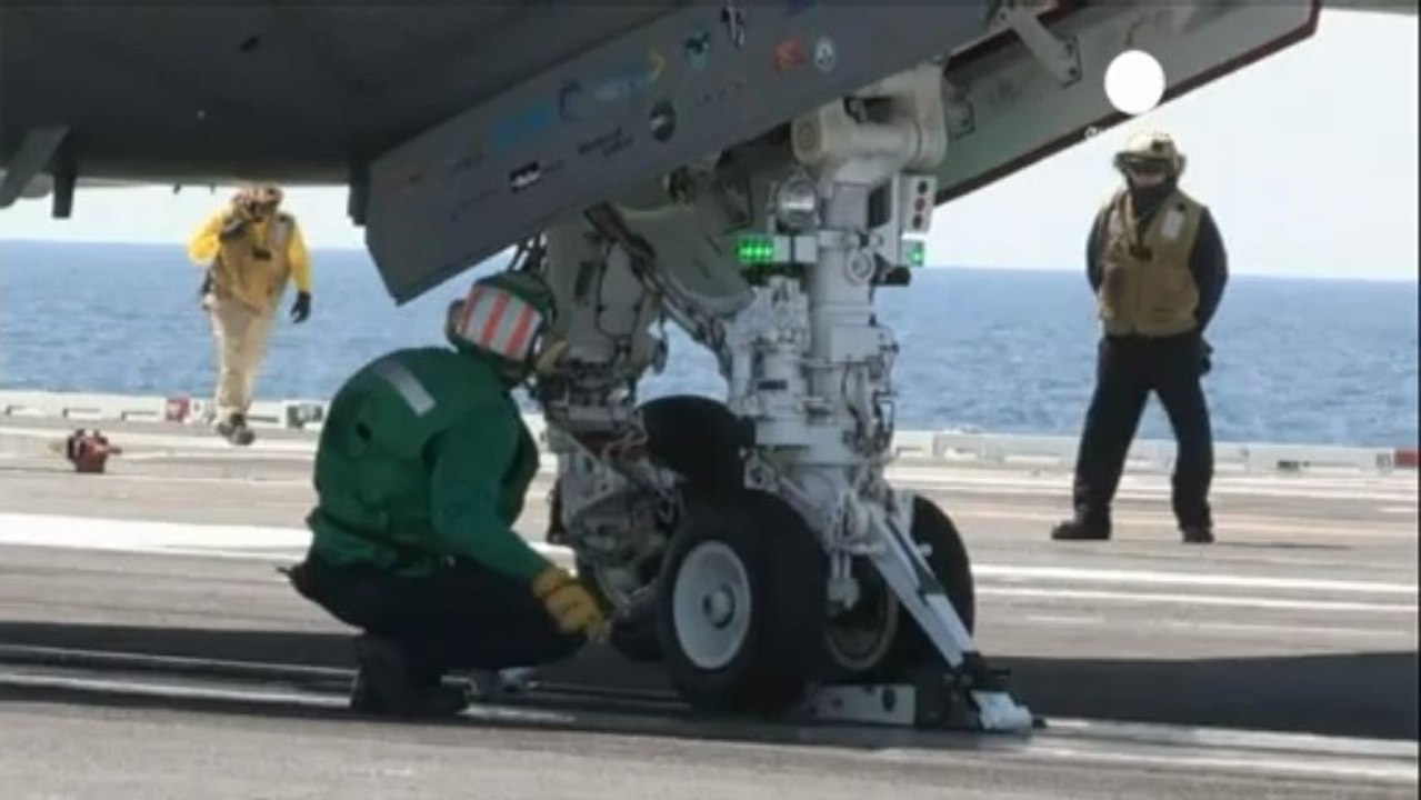 USA : un drone décolle d'un porte-avions, une première