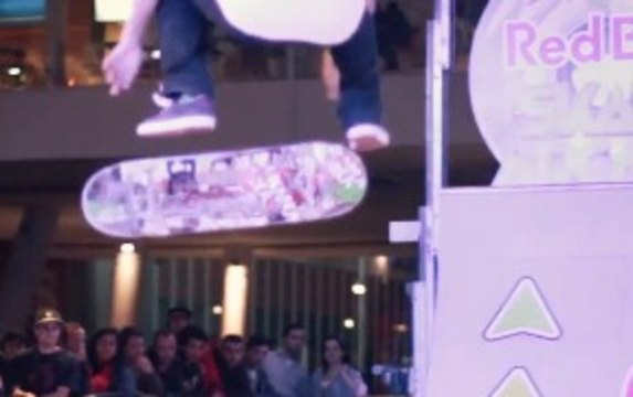 Gaming meets Skating - Portugal - Red Bull Skate Arcade - 2013