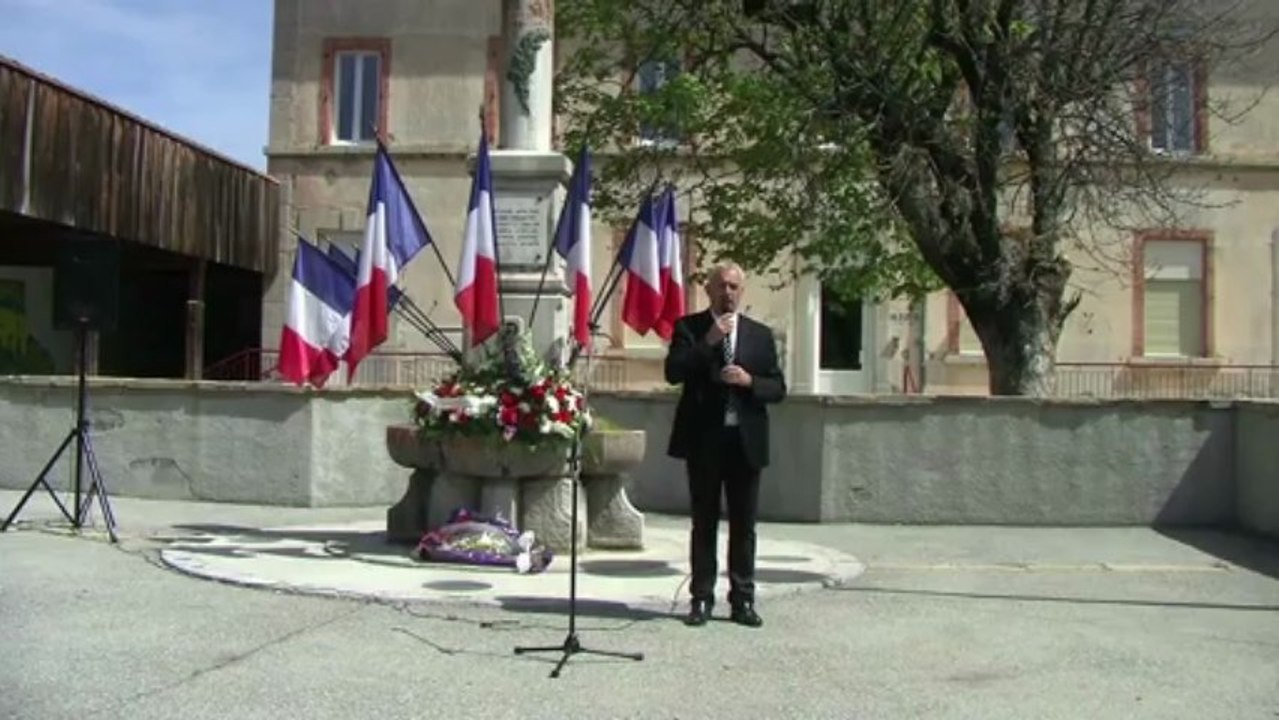 vide-grenier-8mai st andre les Alpes