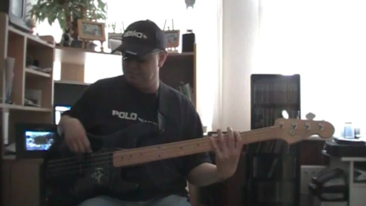 Someone loves you Honey June Lodge  basscover2 Bob Roha