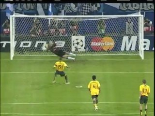 2006 (September 13) SV Hamburg (Germany) 1-Arsenal (England) 2 (Champions League)
