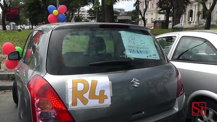 Napoli - Protesta R4 - Passaggi gratuiti ai cittadini in attesa alle fermate (10.05.13)