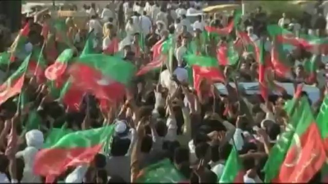 Les Pakistanais se rendent aux urnes malgré la menace terroriste