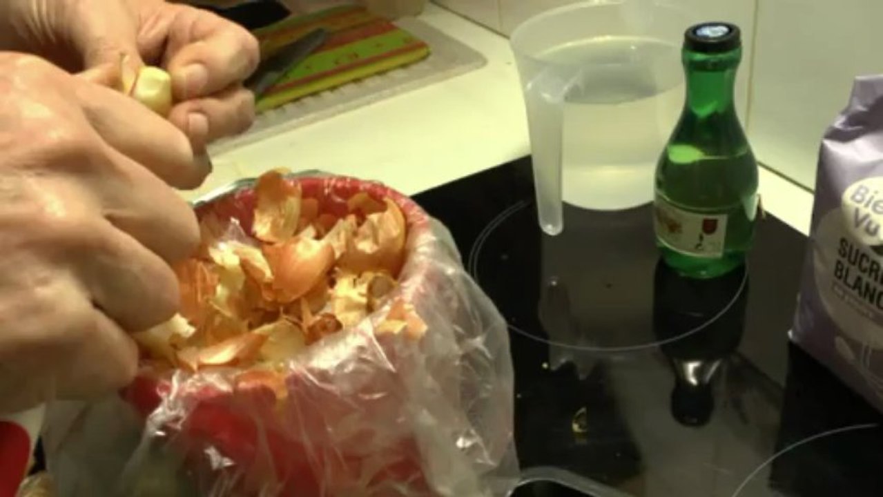 " M-J. W-D.D " - LES RECETTES D'ALAIN64 :  LES OIGNONS CONFITS - 9 MAI 2013.