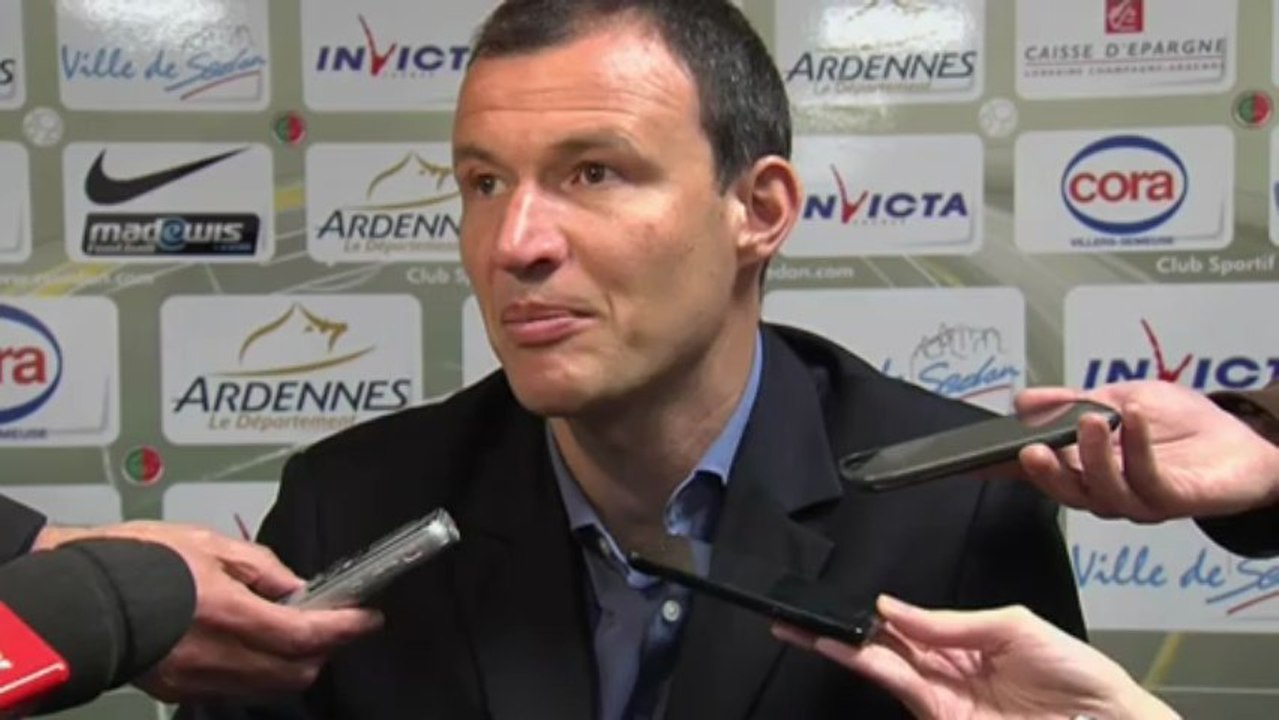 Conférence de presse CS Sedan - Chamois Niortais : Laurent  GUYOT (CSSA) - Pascal GASTIEN (NIORT) - saison 2012/2013