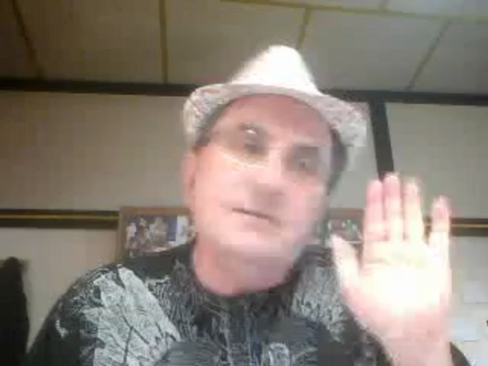 webcam_1368290213145 = Tous des gros enculés (remix) ?