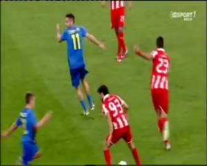 onsportnews.com - Ντε Μπλάσις μαρκάρισμα για κάρτα