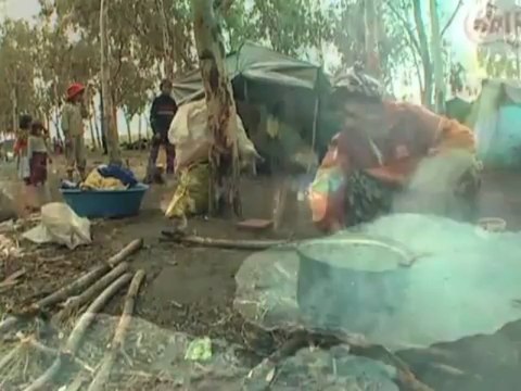 Neşet Ertaş - seher vakti çaldım yarin kapısını