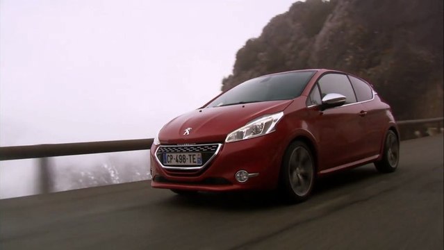 Essai Peugeot 208 GTi - 2013