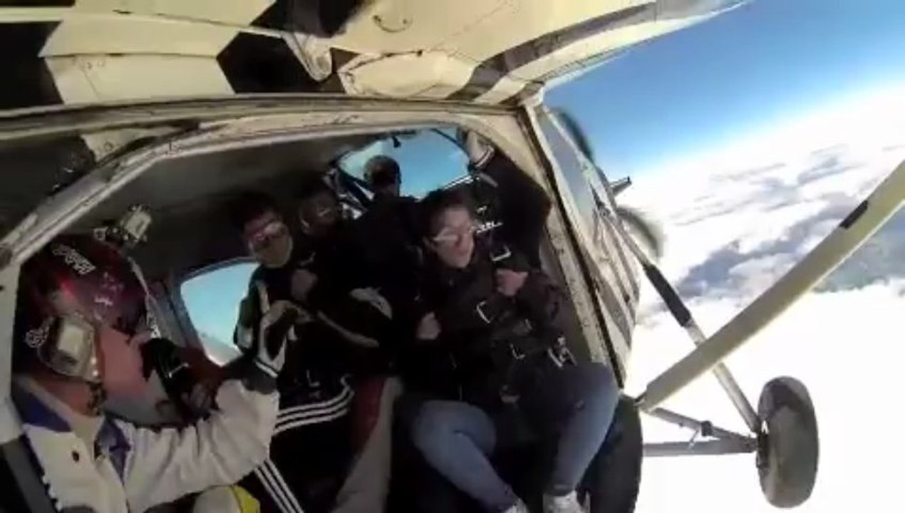 JUMP