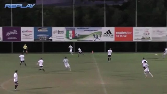 Hakemden inanılmaz bir ofsayt bayrağı