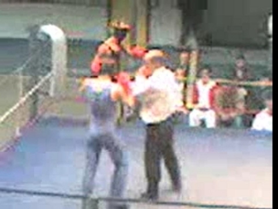 derek KO